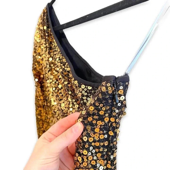 Marchesa Notte Gold Sequin Ruffle Asymmetric One Shoulder Cocktail Dress Size 2 - Picture 11 of 11